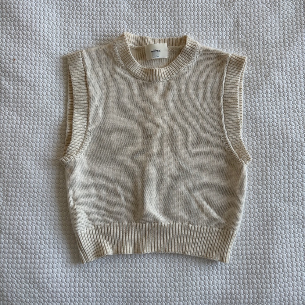 Aritzia ALPS Sweater Vest
